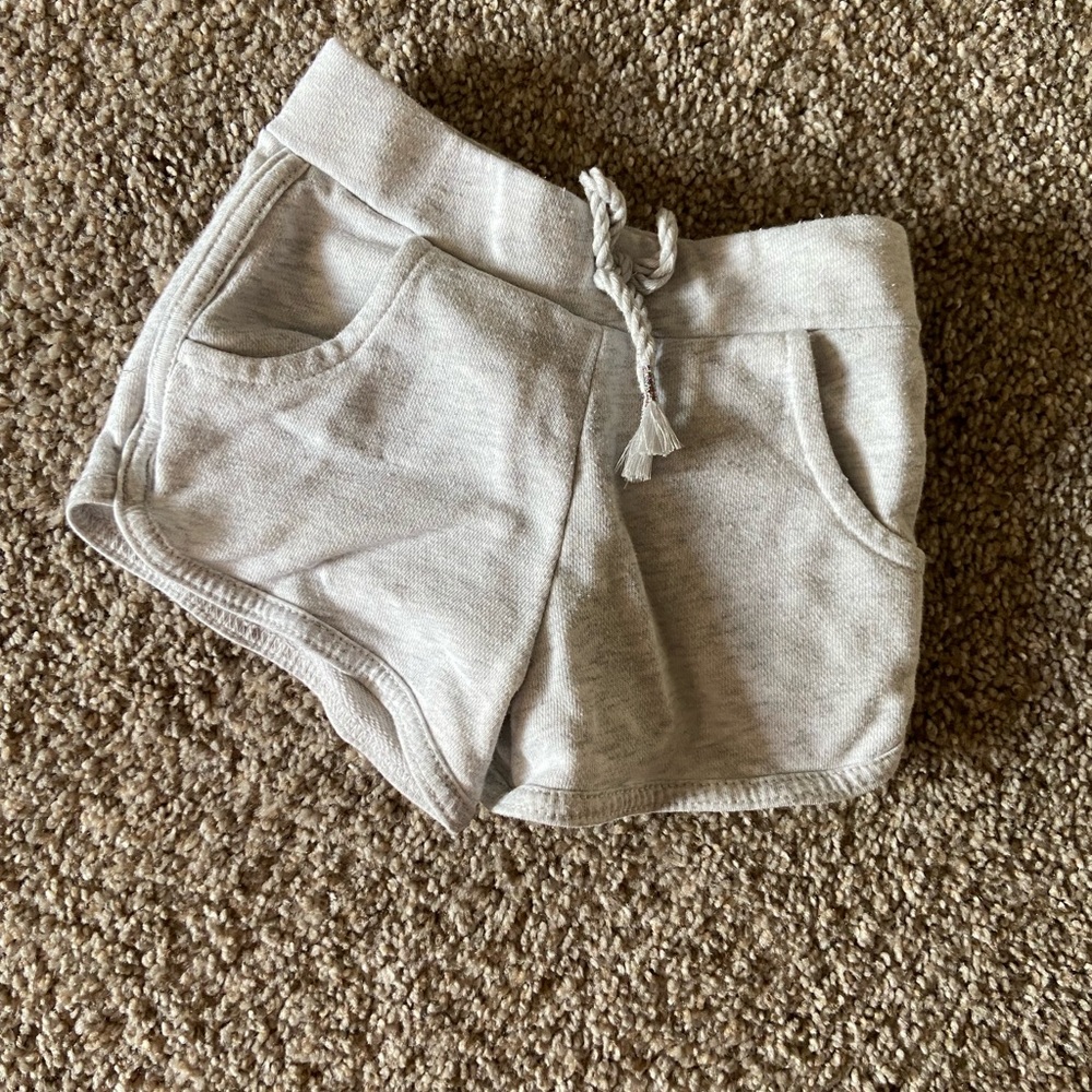 Kids pants and shorts